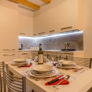 Appartement Bragora 3524 Between San Marco And Biennale, Venise